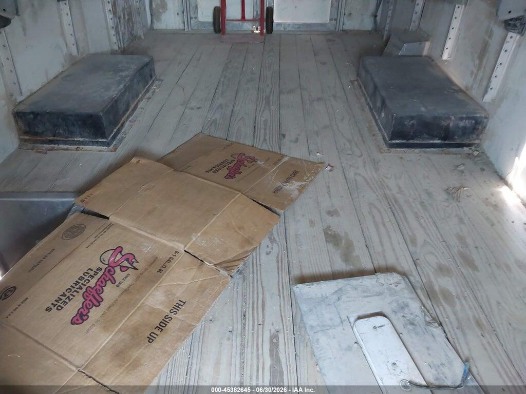 1FDWE3FN6NDC34137 2022 FORD E-350 CUTAWAY photo no. 7