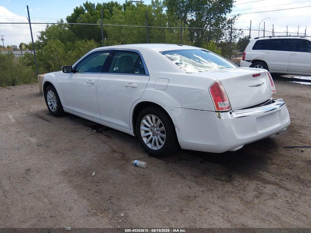 2C3CCAAG1EH378972 2014 CHRYSLER 300 photo no. 3