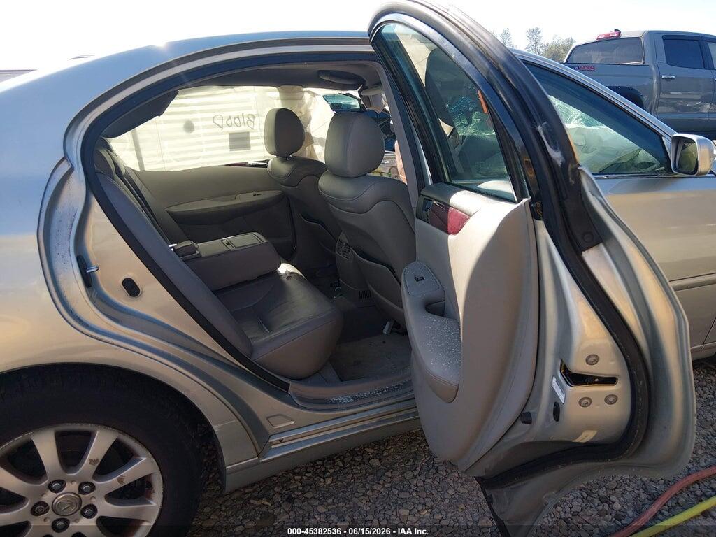 JTHBF30G320026485 2002 LEXUS ES 300 photo no. 8