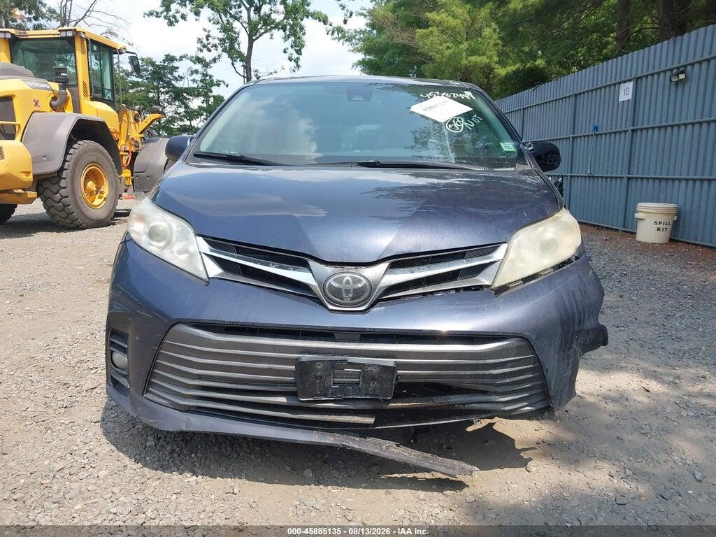 5TDYZ3DC9JS960141 2018 TOYOTA SIENNA photo no. 12