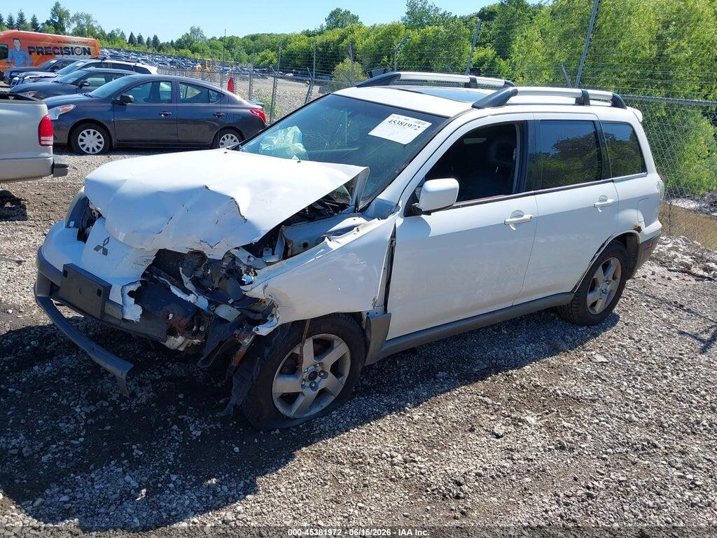JA4LZ41G33U025889 2003 MITSUBISHI OUTLANDER photo no. 2