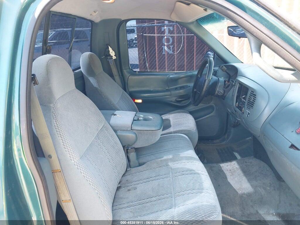 1FTDF17WXVNC27593 1997 FORD F-150 STANDARD photo no. 8
