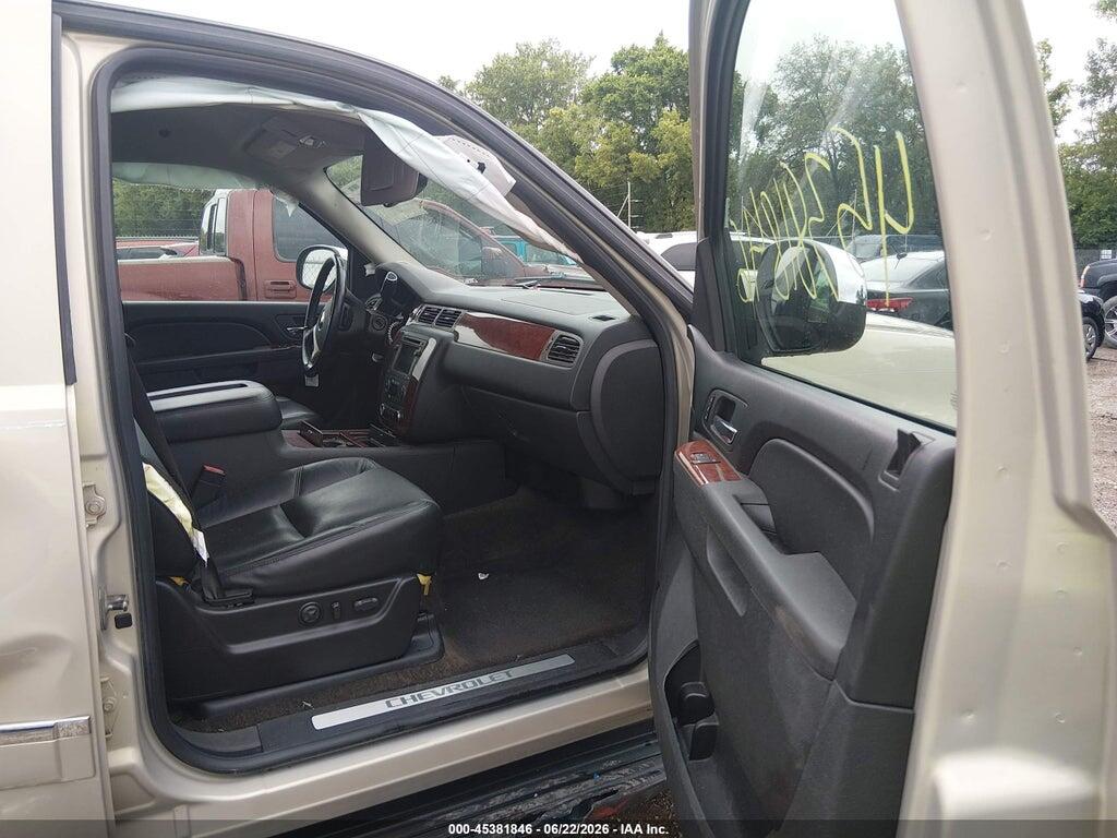 1GNUKCE07AR104821 2010 CHEVROLET TAHOE photo no. 5