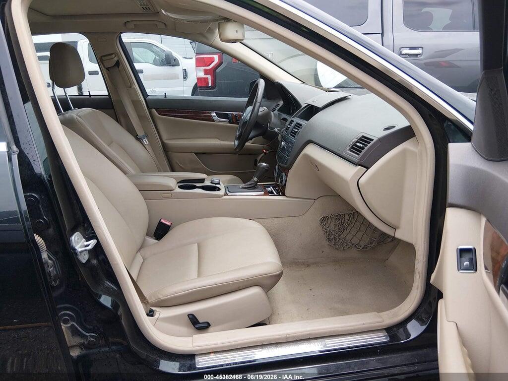 WDDGF8BB4BR177049 2011 MERCEDES-BENZ C 300 photo no. 5
