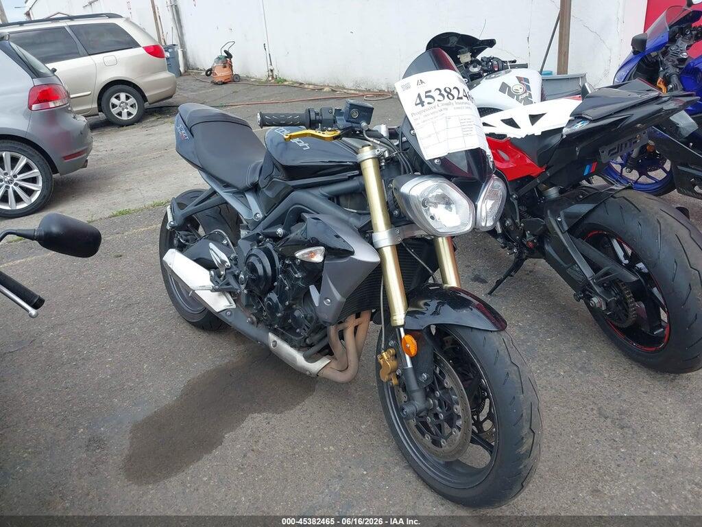 2013 TRIUMPH MOTORCYCLE STREET TRIPLE SMTL02NE3DT572358