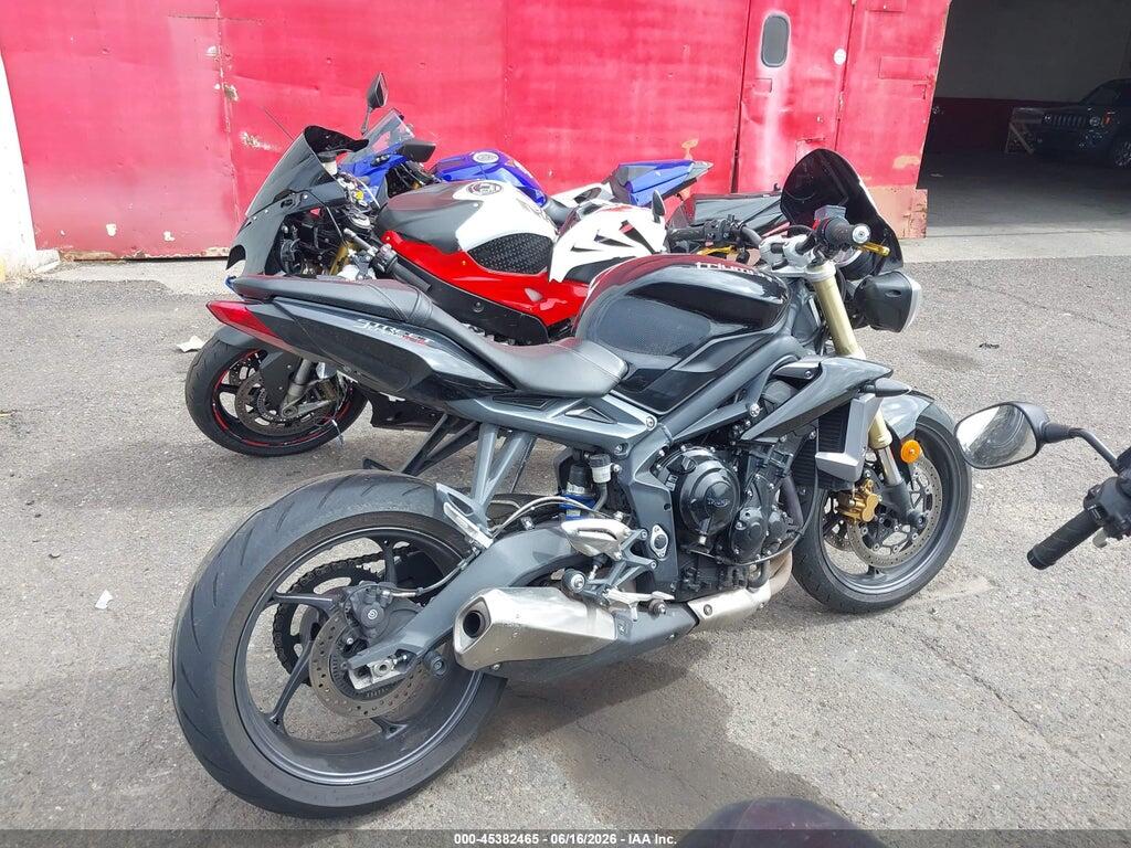 SMTL02NE3DT572358 2013 TRIUMPH MOTORCYCLE STREET TRIPLE photo no. 4