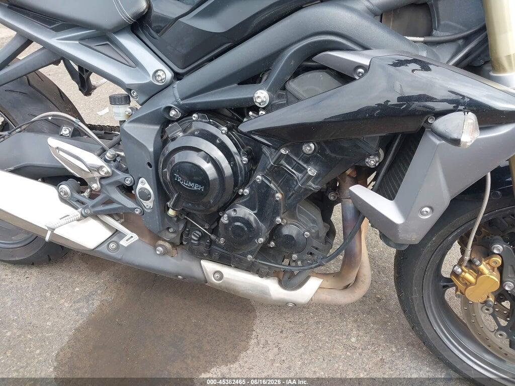SMTL02NE3DT572358 2013 TRIUMPH MOTORCYCLE STREET TRIPLE photo no. 8