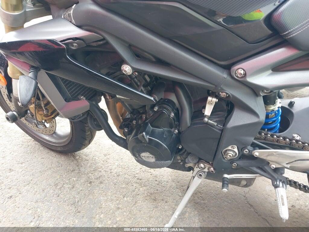 SMTL02NE3DT572358 2013 TRIUMPH MOTORCYCLE STREET TRIPLE photo no. 9