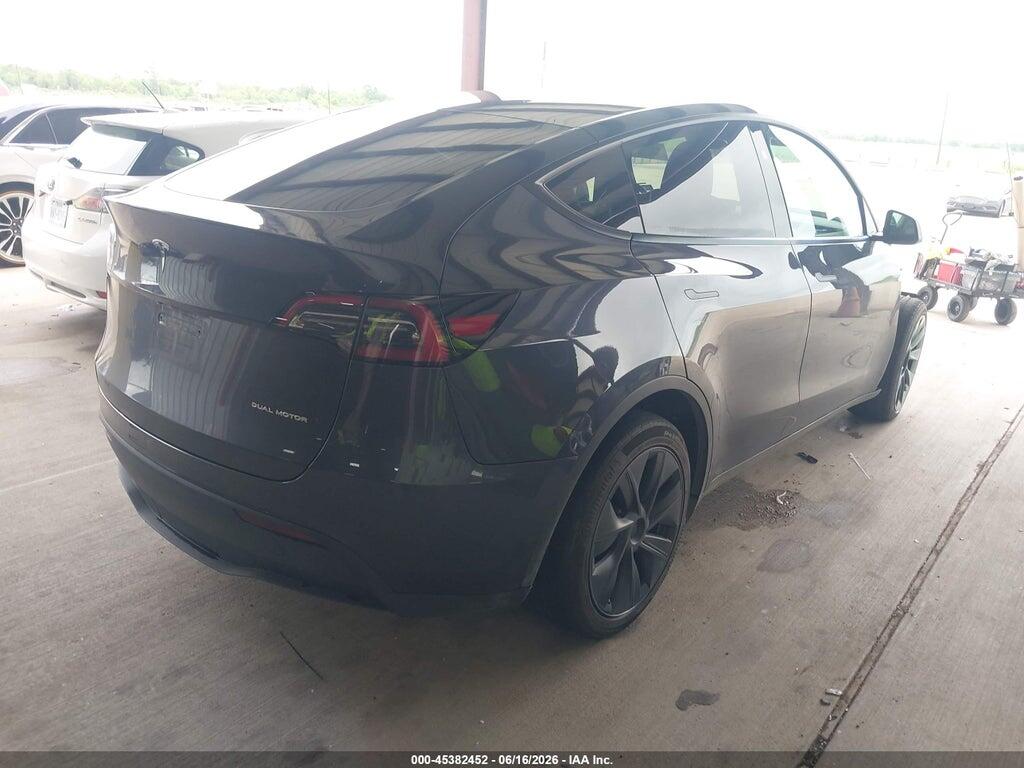 7SAYGDEE9RA336299 2024 TESLA MODEL Y photo no. 4