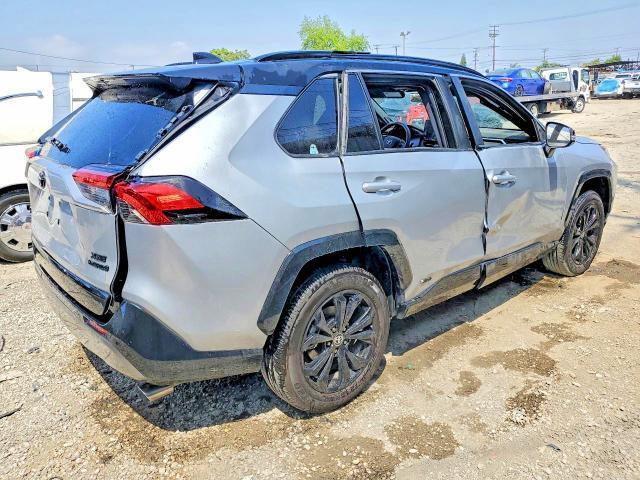 2024 TOYOTA RAV4 — Фото 3 из 13