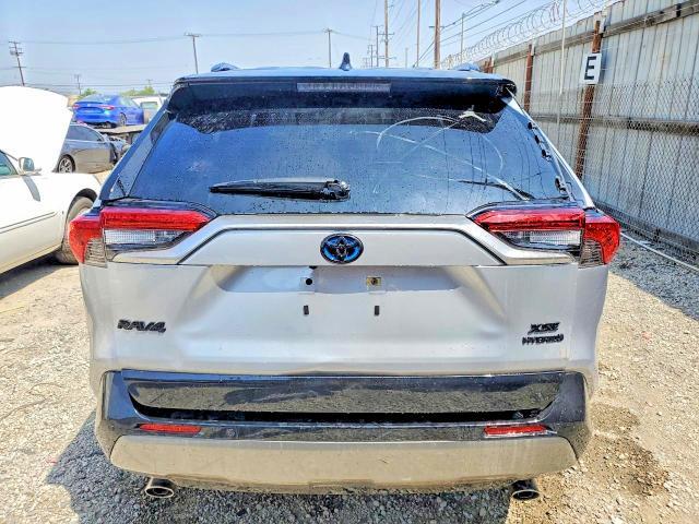 2024 TOYOTA RAV4 — Фото 6 из 13