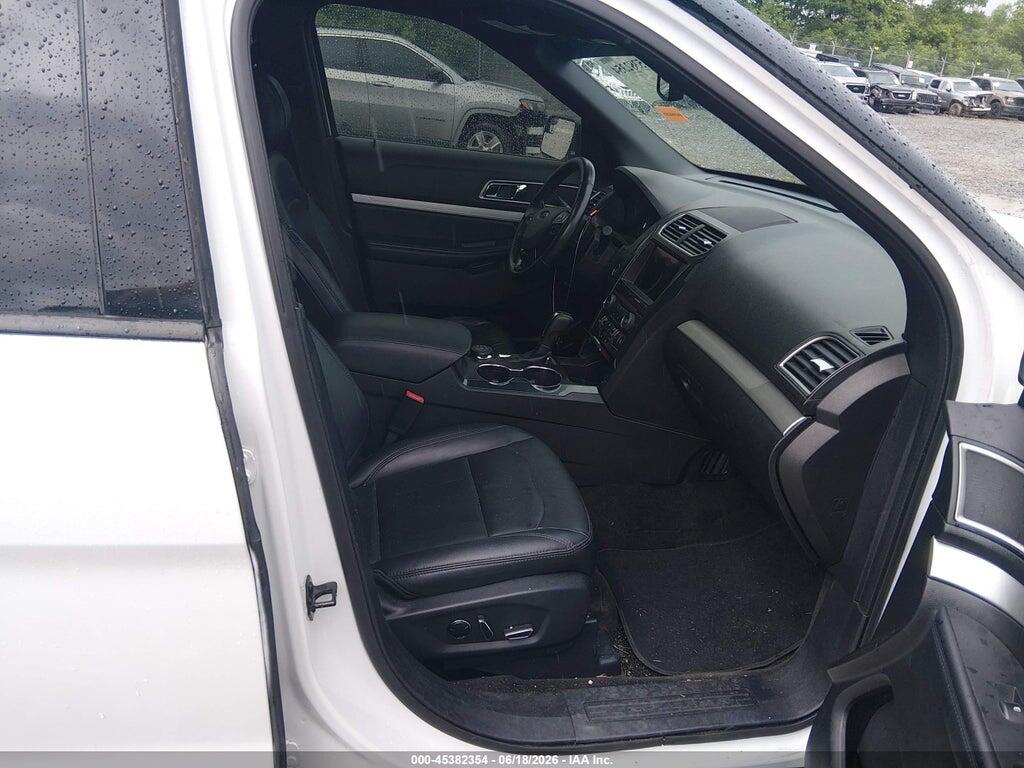 1FM5K8D84HGA44015 2017 FORD EXPLORER photo no. 5
