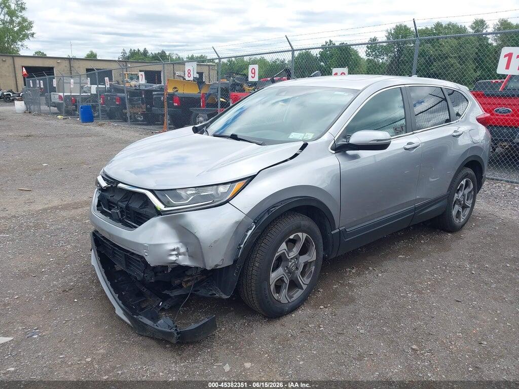 7FARW2H53JE007985 2018 HONDA CR-V photo no. 2