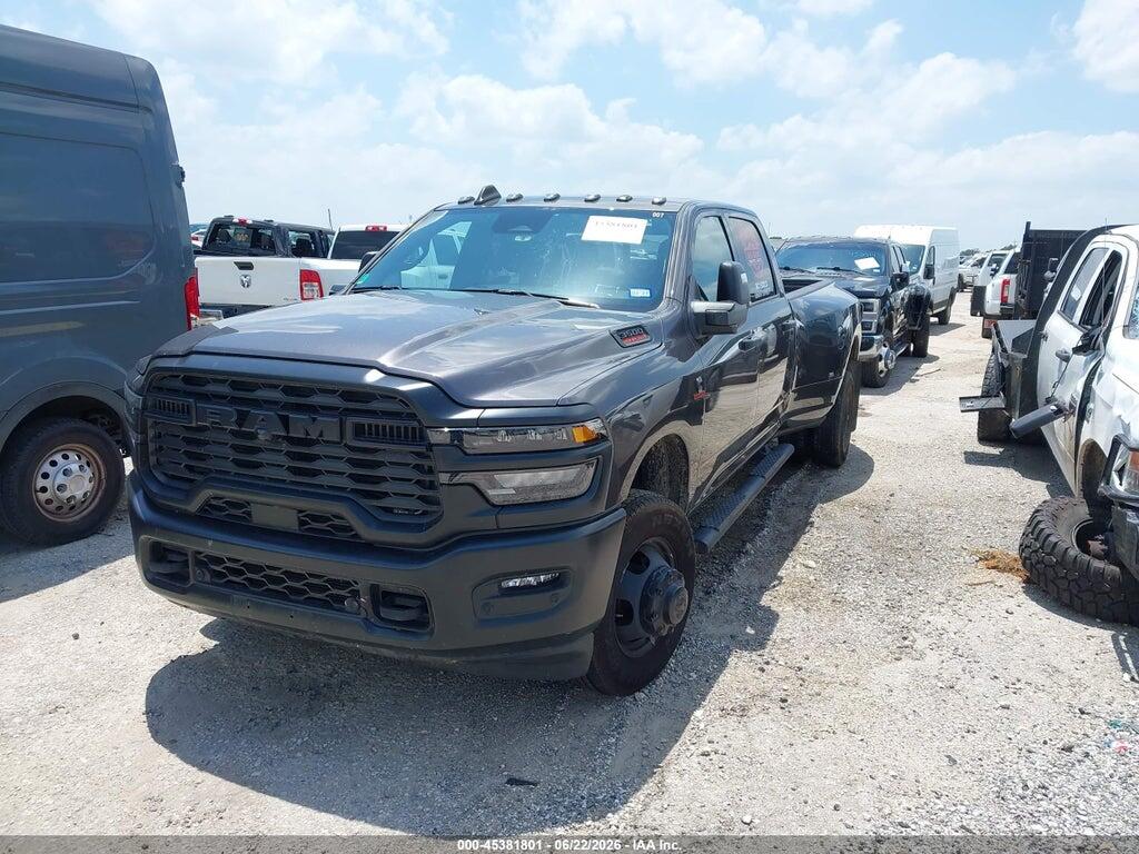 3C63RRGL4SG509604 2025 RAM 3500 photo no. 2