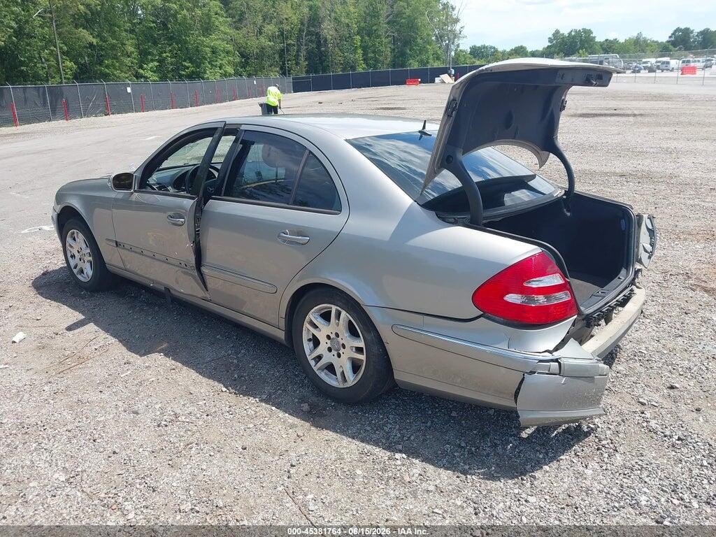 WDBUF65J75A611230 2005 MERCEDES-BENZ E 320 photo no. 3