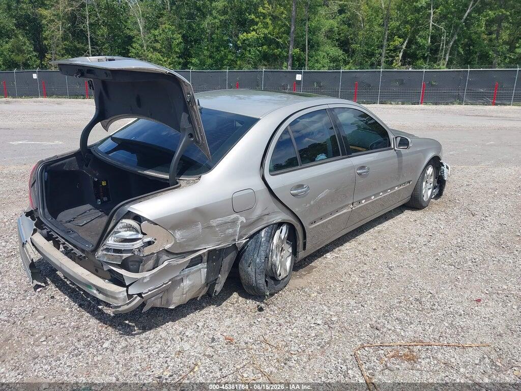 WDBUF65J75A611230 2005 MERCEDES-BENZ E 320 photo no. 4