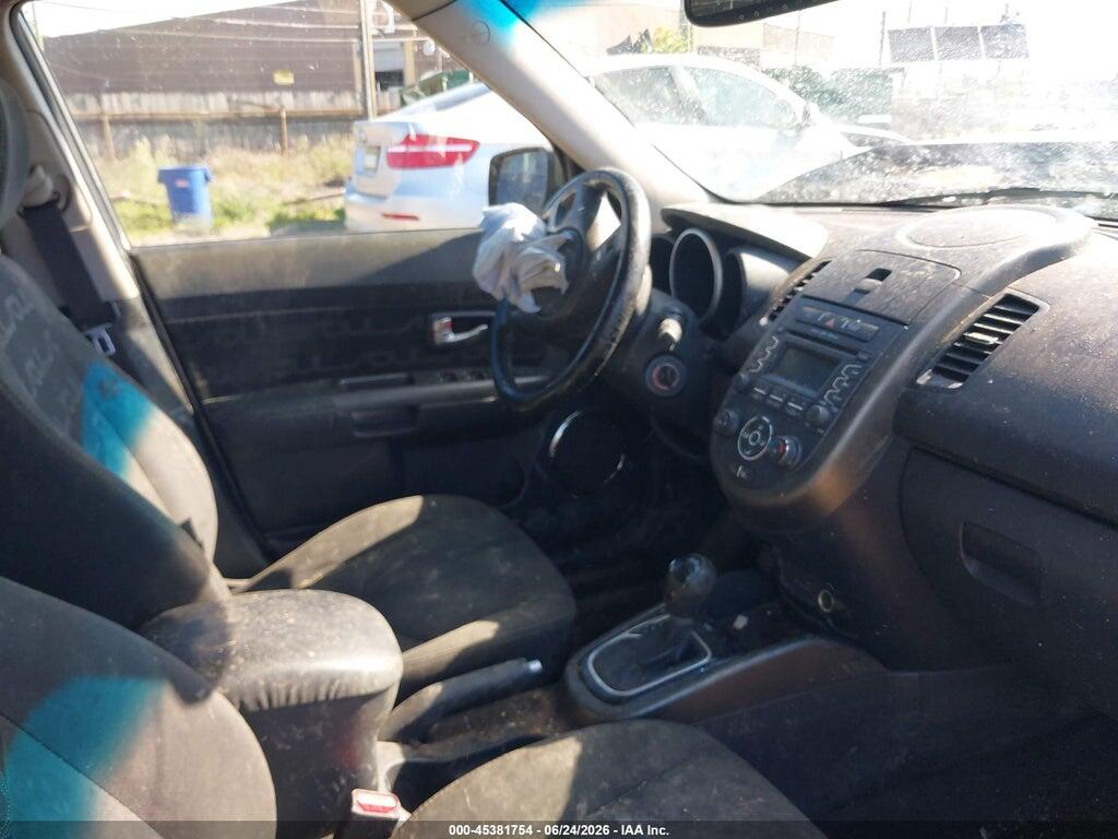 KNDJT2A66D7606040 2013 KIA SOUL photo no. 5