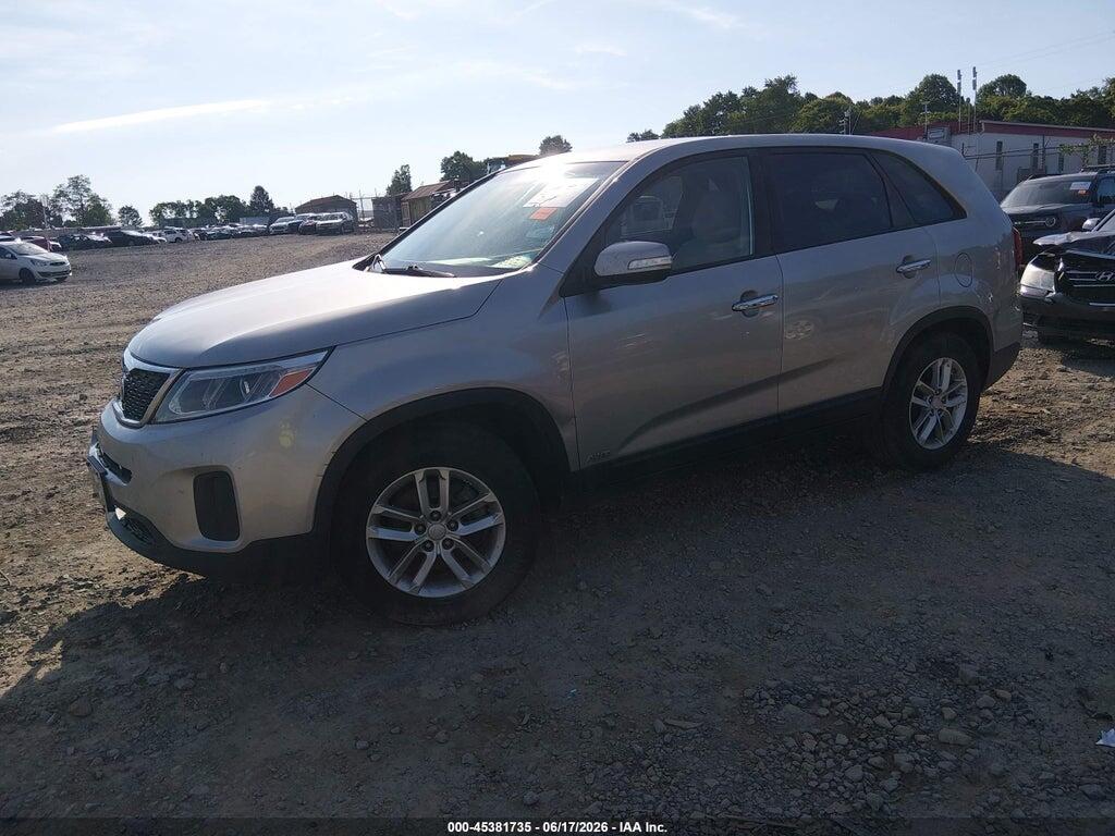 5XYKTCA65FG641524 2015 KIA SORENTO photo no. 2