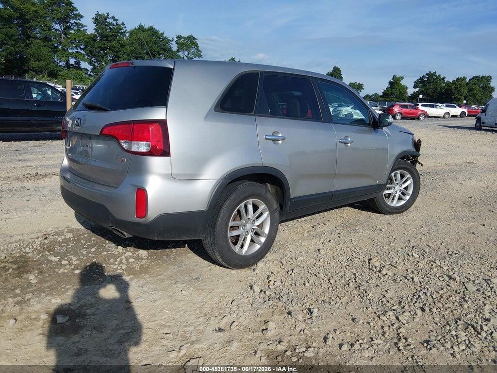5XYKTCA65FG641524 2015 KIA SORENTO photo no. 4