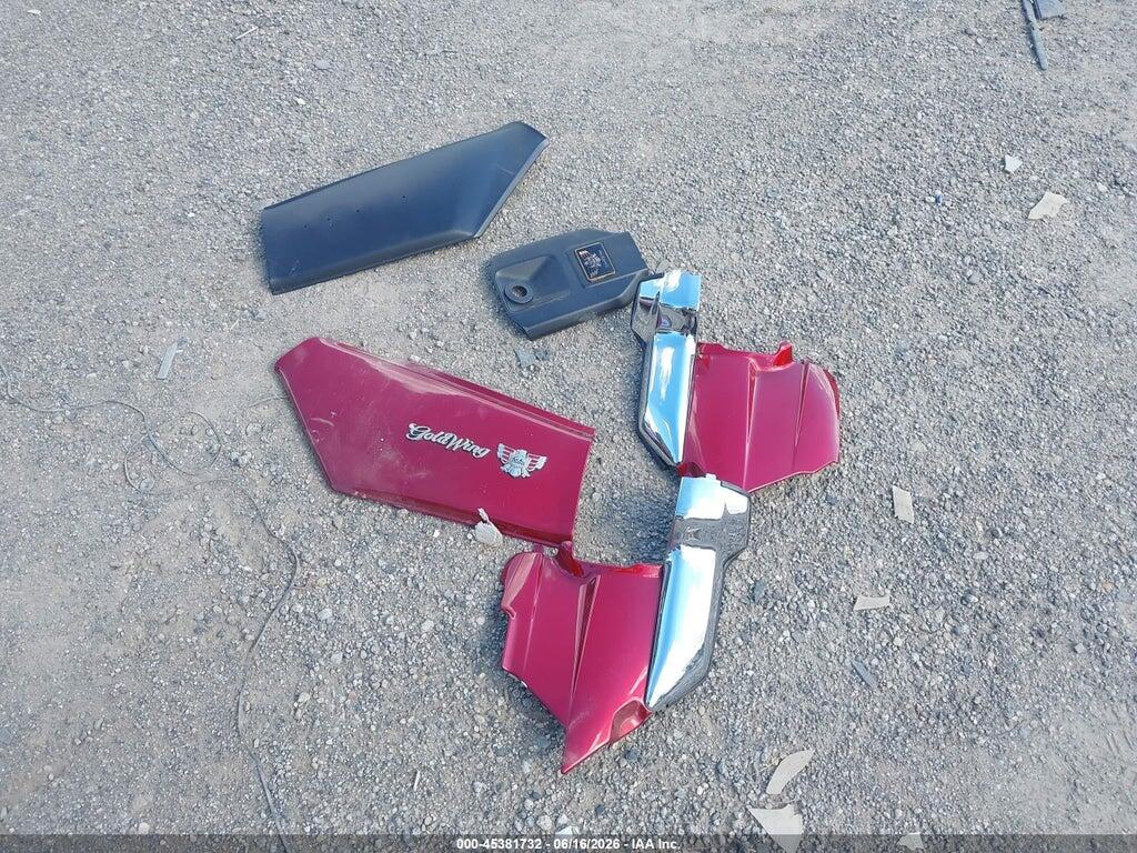 1HFSC2209VA901836 1997 HONDA GL1500 photo no. 12