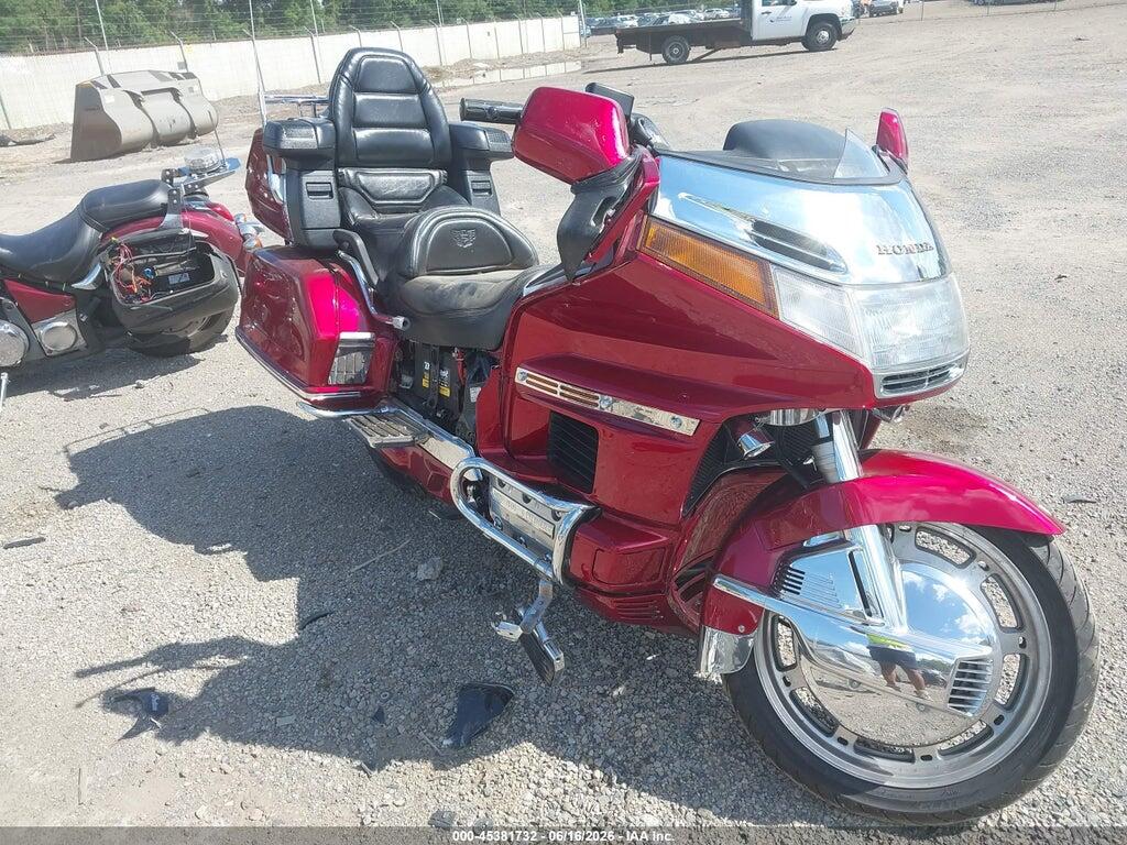 1HFSC2209VA901836 1997 HONDA GL1500 photo no. 2