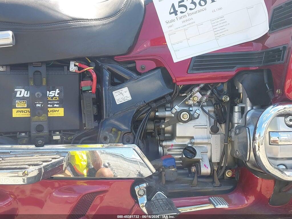 1HFSC2209VA901836 1997 HONDA GL1500 photo no. 9