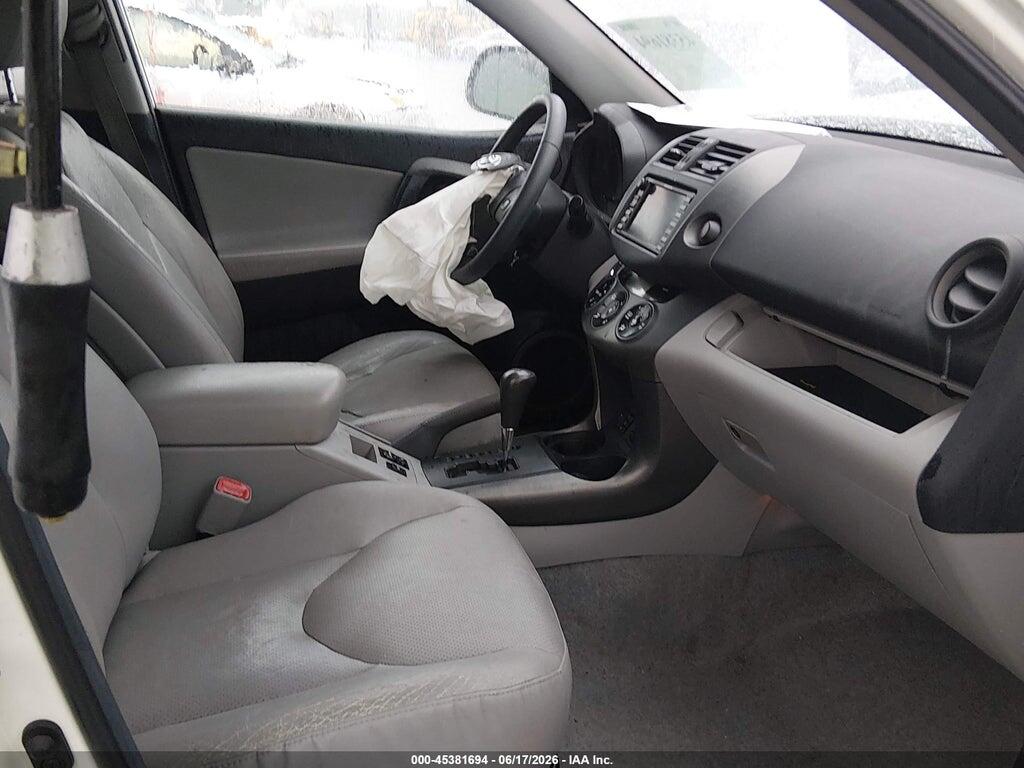 2T3DK4DVXBW060245 2011 TOYOTA RAV4 photo no. 5
