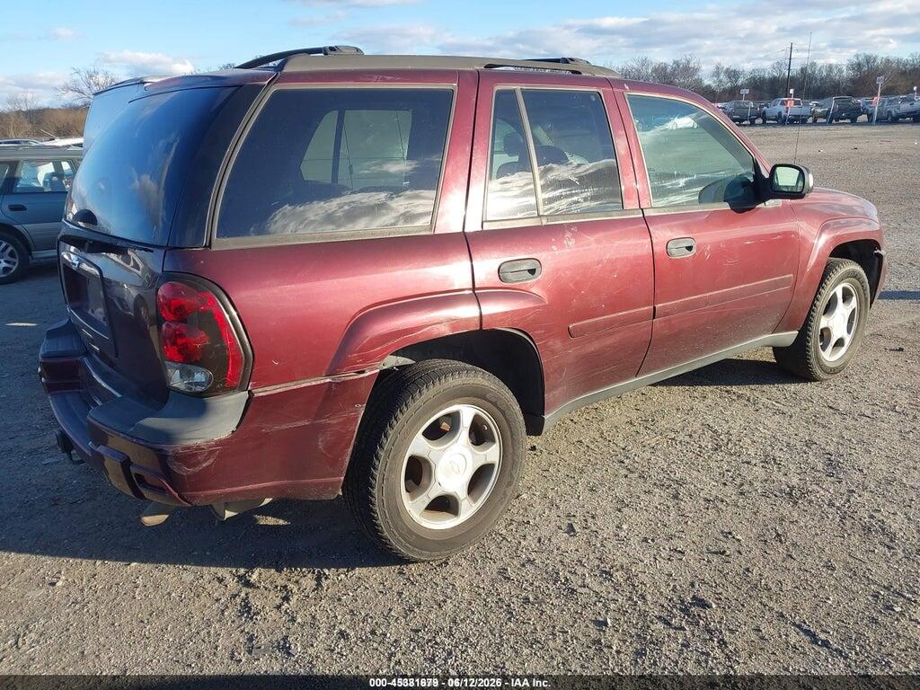 1GNDS13S372272806 2007 CHEVROLET TRAILBLAZER photo no. 4