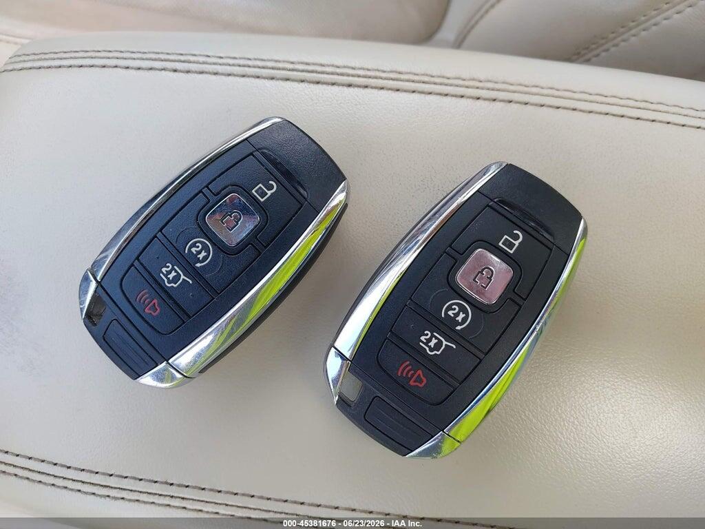 5LMCJ2C94KUL18224 2019 LINCOLN MKC photo no. 11