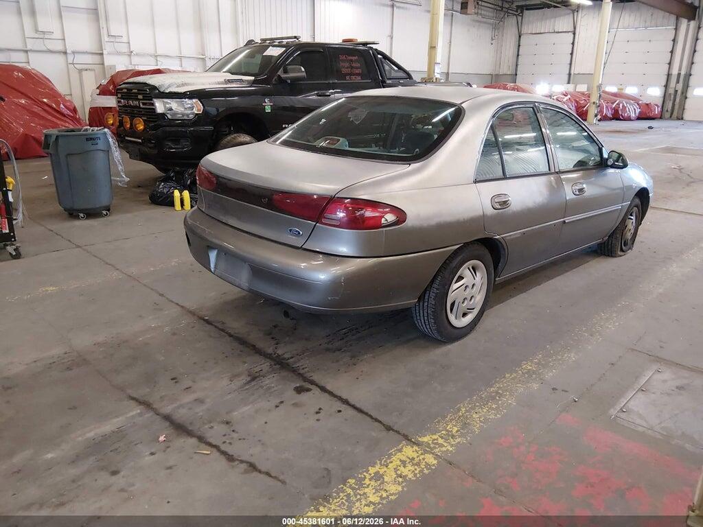 3FAFP13P31R197225 2001 FORD ESCORT photo no. 4