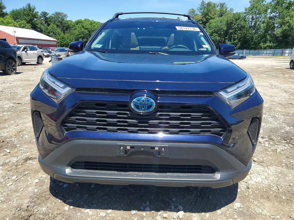 2024 TOYOTA RAV4 HYBRID XLE — Фото 5 из 13