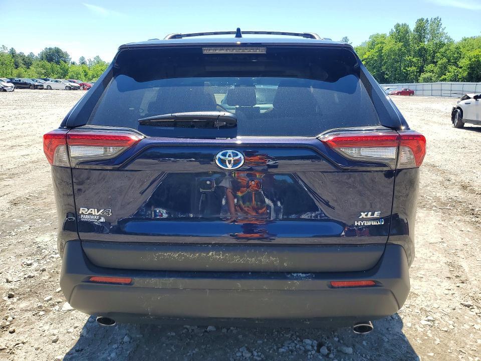 2024 TOYOTA RAV4 HYBRID XLE — Фото 6 из 13