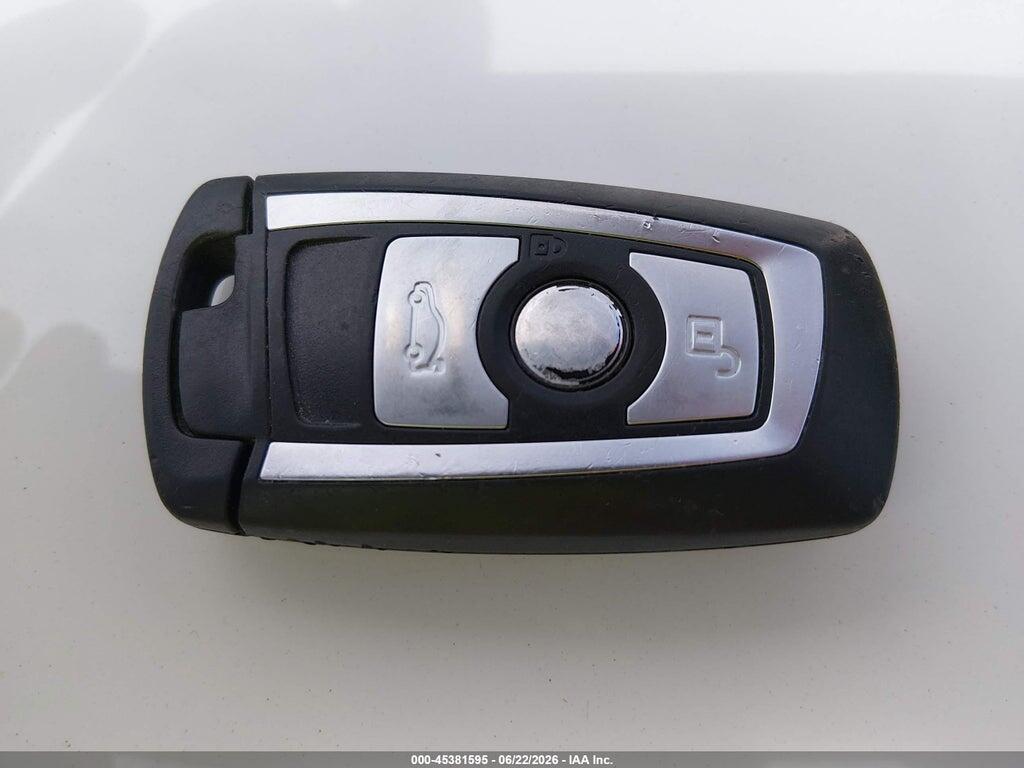 WBA3A5G5XDNP25278 2013 BMW 328I photo no. 11