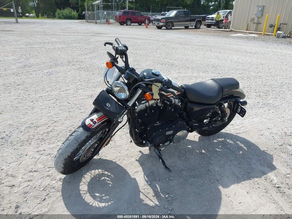 1HD1LC318CC405767 2012 HARLEY-DAVIDSON XL1200 photo no. 2