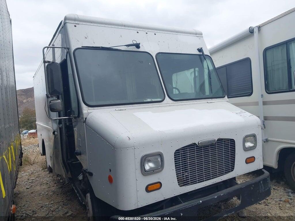 4UZAAPDU1DCBS0576 2013 FREIGHTLINER CHASSIS photo no. 1