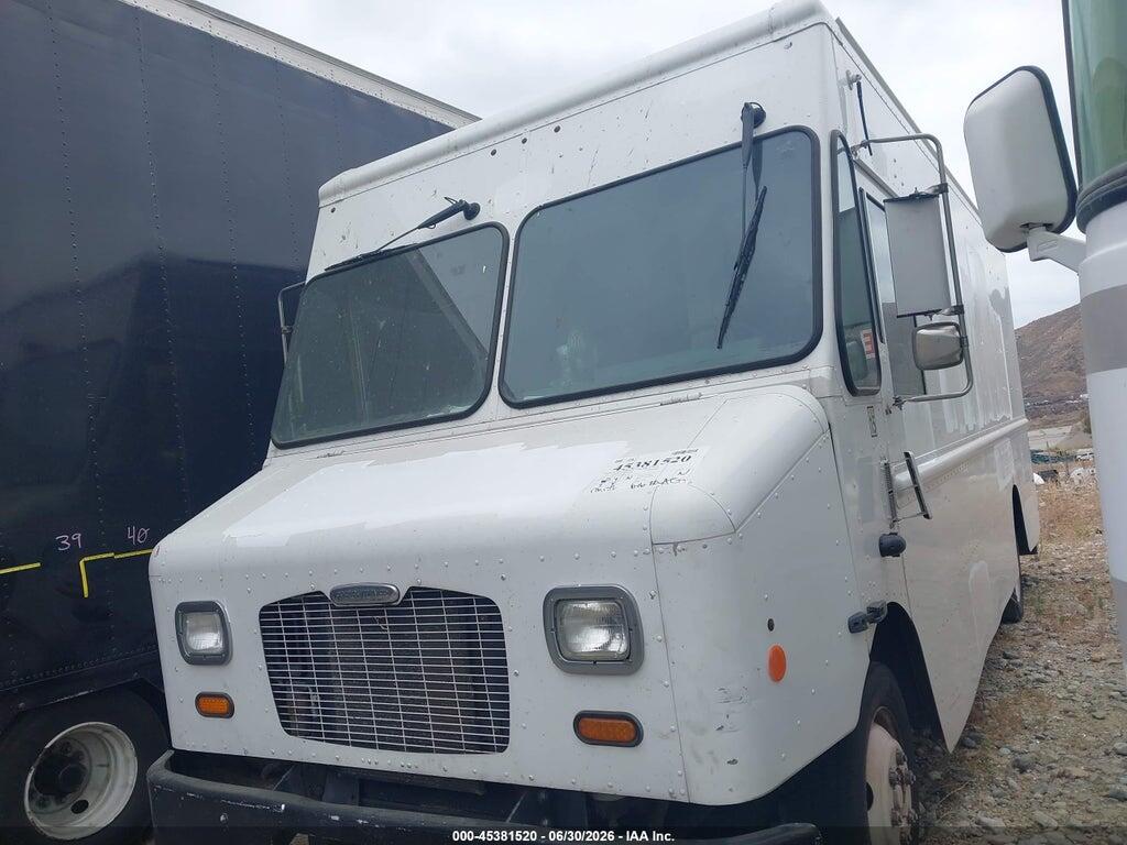 4UZAAPDU1DCBS0576 2013 FREIGHTLINER CHASSIS photo no. 2