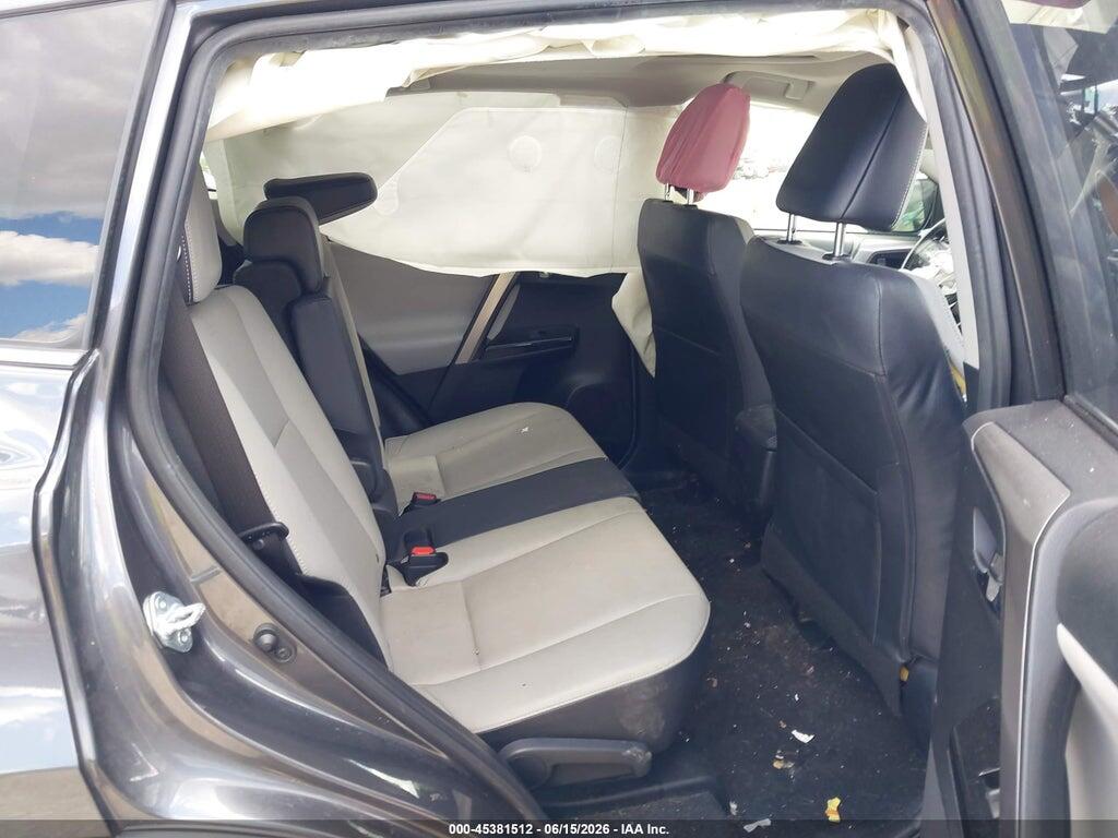JTMDFREV8JD258155 2018 TOYOTA RAV4 photo no. 8