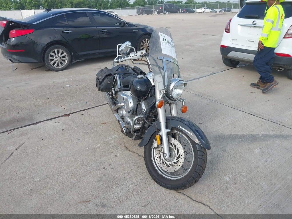 JYAVM01E5YA018029 2000 YAMAHA XVS65 photo no. 1