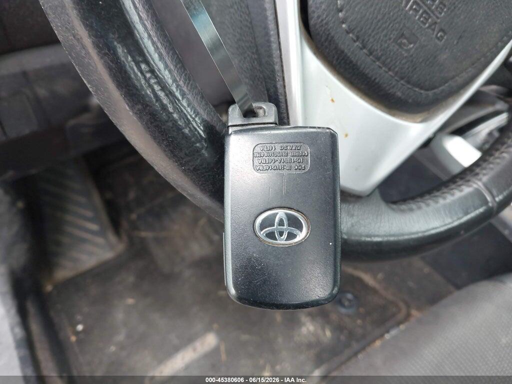 2T1BURHE4JC070478 2018 TOYOTA COROLLA photo no. 11