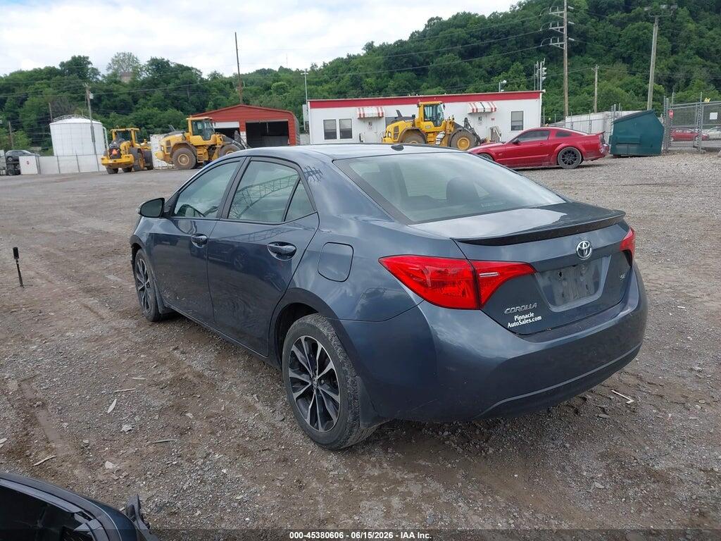 2T1BURHE4JC070478 2018 TOYOTA COROLLA photo no. 3