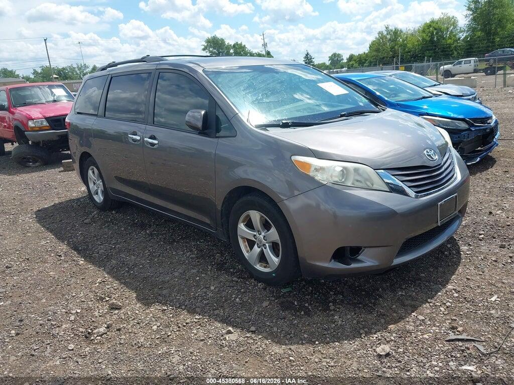 5TDKK3DC1FS615378 2015 TOYOTA SIENNA photo no. 1