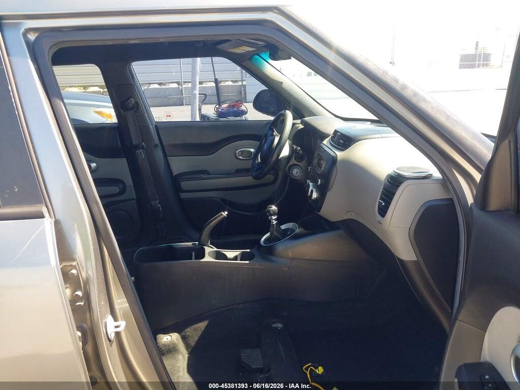 KNDJN2A22E7063388 2014 KIA SOUL photo no. 5