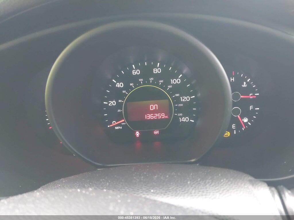 KNDJN2A22E7063388 2014 KIA SOUL photo no. 7
