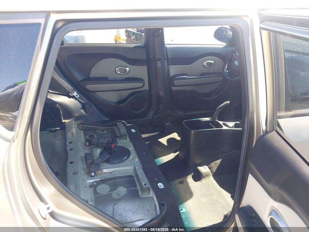 KNDJN2A22E7063388 2014 KIA SOUL photo no. 8