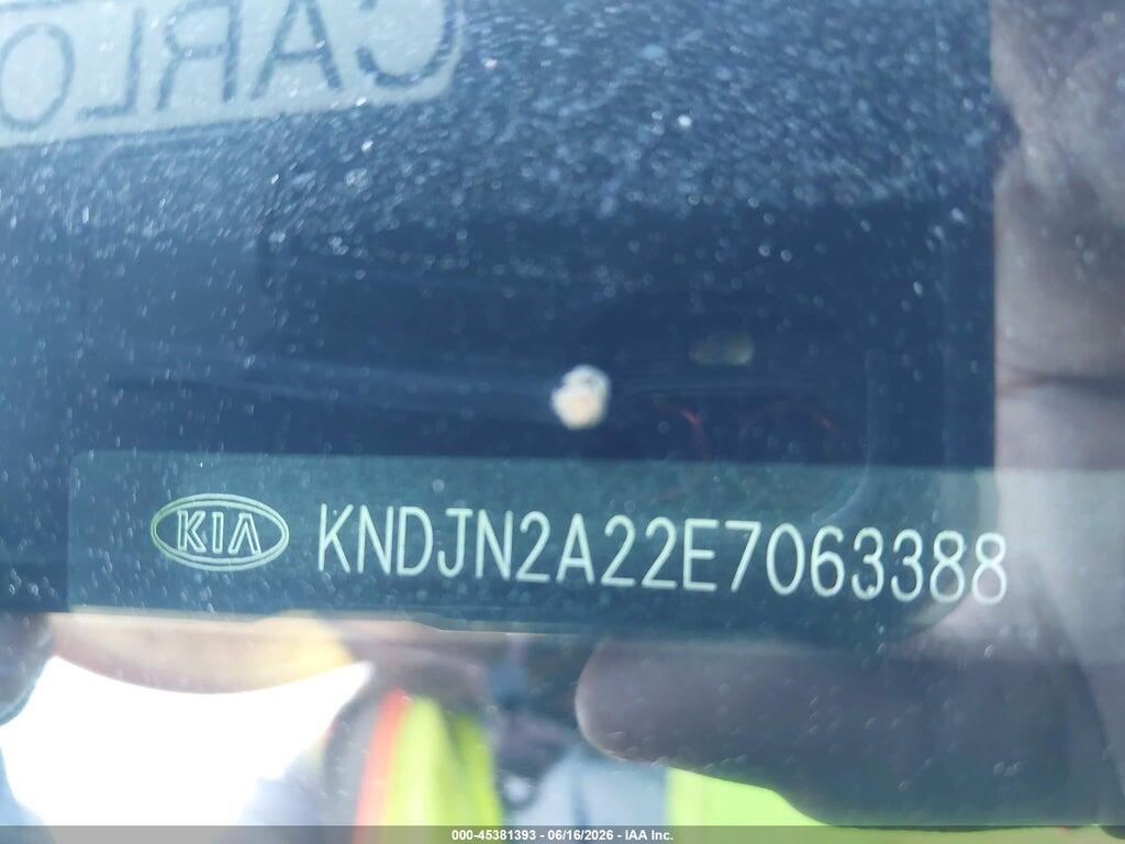 KNDJN2A22E7063388 2014 KIA SOUL photo no. 9