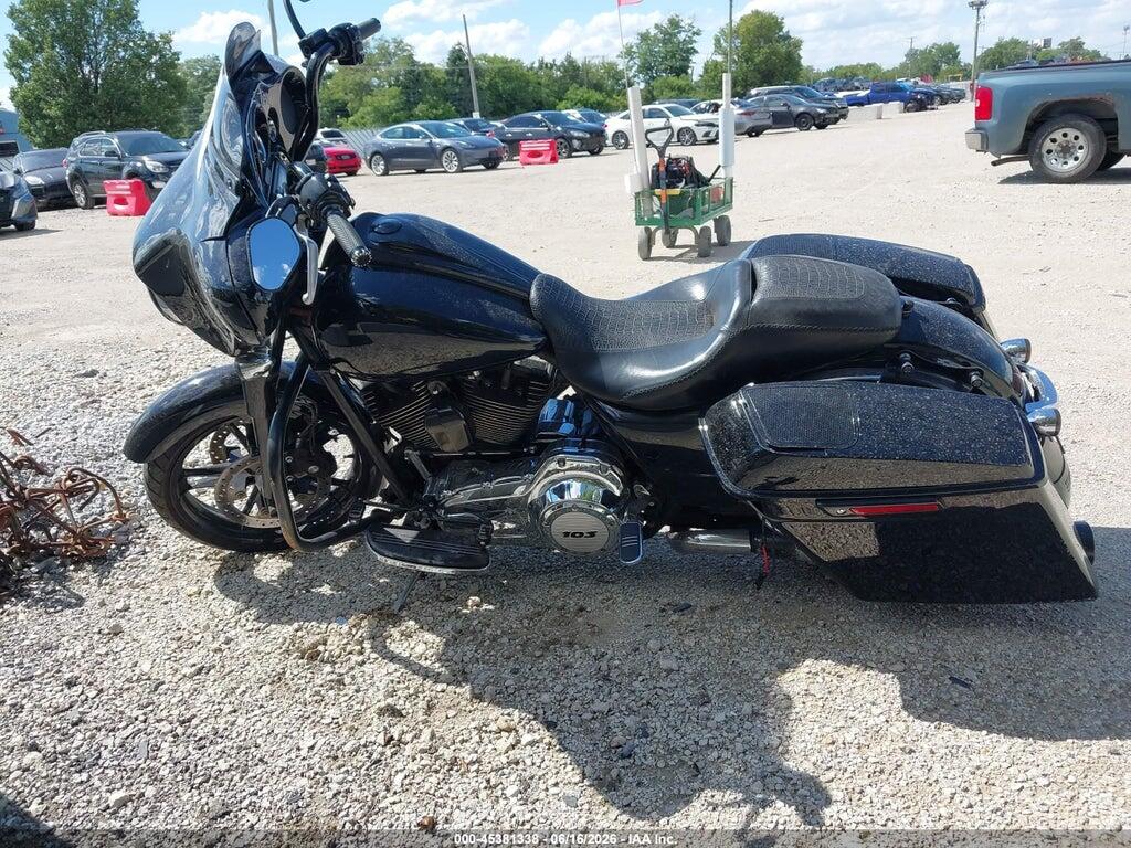 1HD1KBM13DB638555 2013 HARLEY-DAVIDSON FLHX photo no. 12