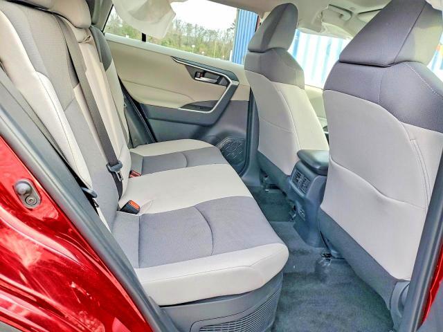 2024 TOYOTA RAV4 HYBRID XLE — Фото 11 из 13