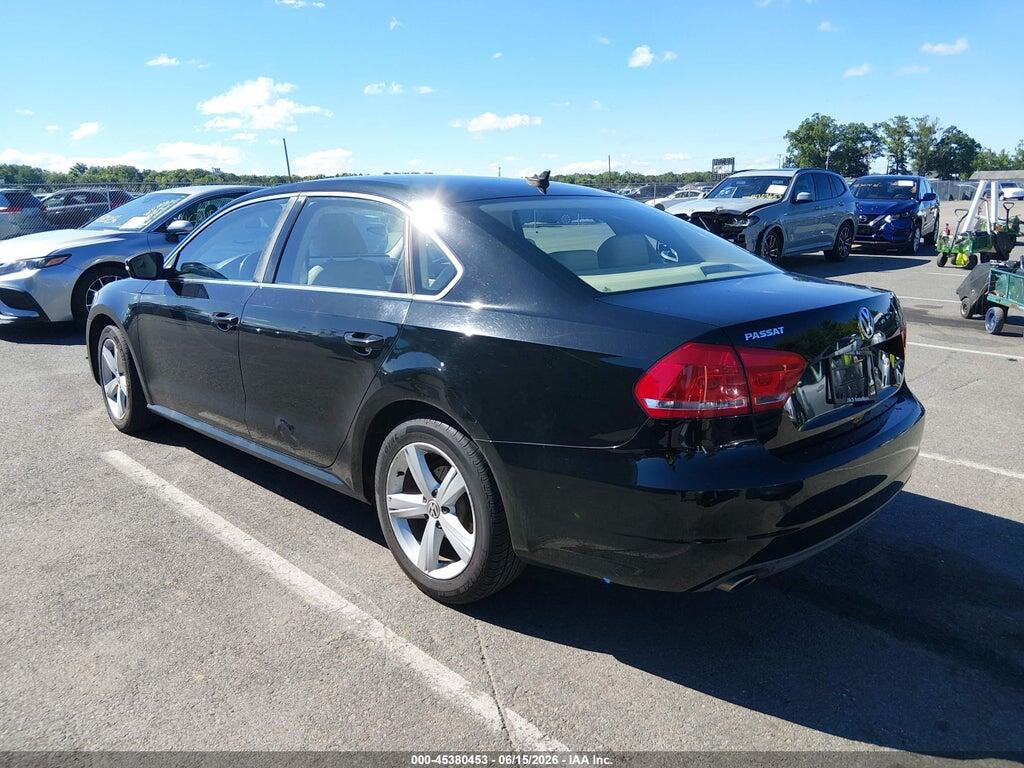 1VWBP7A31DC036867 2013 VOLKSWAGEN PASSAT photo no. 3