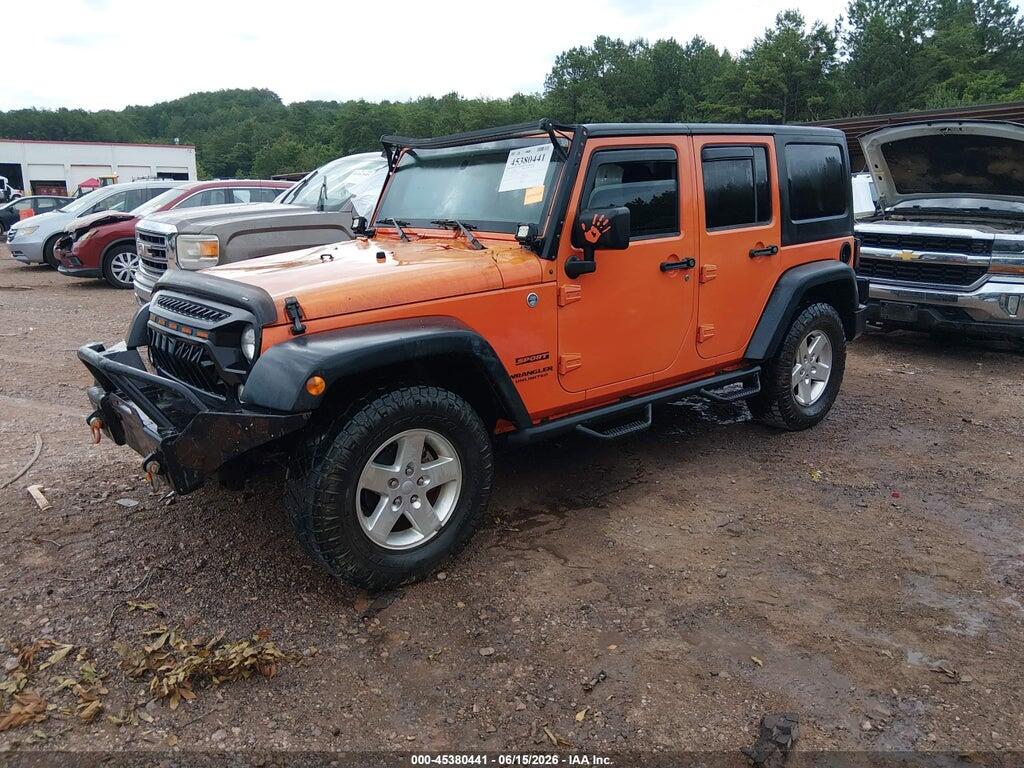 1C4BJWDG0FL588652 2015 JEEP WRANGLER UNLIMITED photo no. 2
