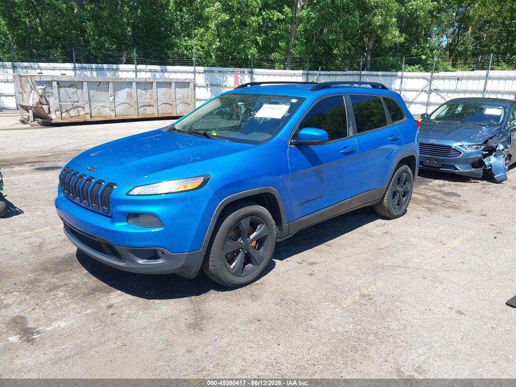 1C4PJLCB0JD595646 2018 JEEP CHEROKEE photo no. 2